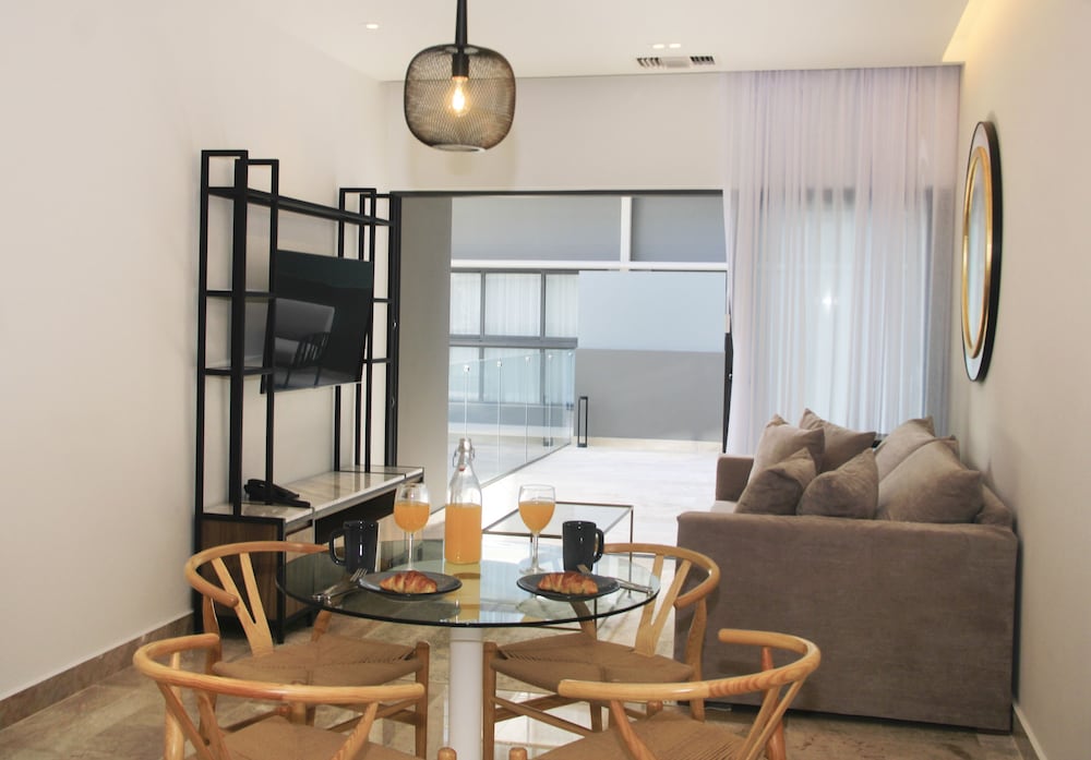 Singular Dream Vacation Rentals