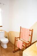 Captivating 1-bed Apartment, With a Nice Garden