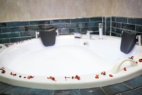 SİLVA DELUXE HOTEL