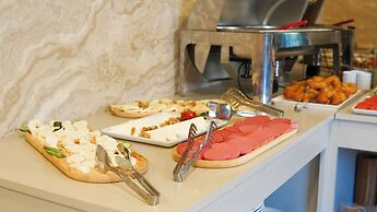 SİLVA DELUXE HOTEL