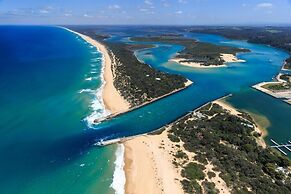 Ocean Bridge Lakes Entrance
