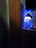 Room-lockable Room Center