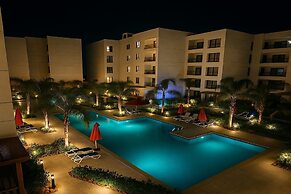 Budget-friendly Seaside Stay