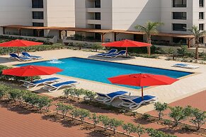 Budget-friendly Seaside Stay