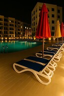 Budget-friendly Seaside Stay