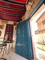 JRE Antica Old Apartment Al-lwebdeh