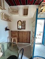 JRE Antica Old Apartment Al-lwebdeh