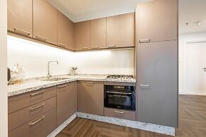 Stylish 1br - Extra Bed With Burj Khalifa View