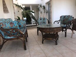 Villa Green Palace, Private Pool, Sea & Mountain Views , Spacious & Be