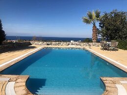Villa Green Palace, Private Pool, Sea & Mountain Views , Spacious & Be