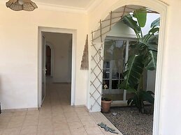 Villa Green Palace, Private Pool, Sea & Mountain Views , Spacious & Be