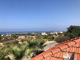 Villa Green Palace, Private Pool, Sea & Mountain Views , Spacious & Be
