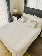 Villa Green Palace, Private Pool, Sea & Mountain Views , Spacious & Be