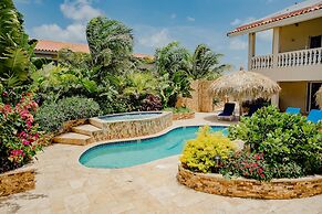 Impressive 2-bedroom Apartment 2km From Eagle Beach