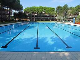 Studio With Shared Pool-beahost