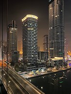 50 Discount 2 Mint To Beach W Full Marina View