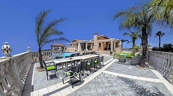 Elegant Huge Villa Large Pool, Ideal For Weddings
