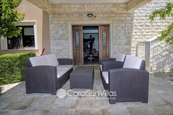 Elegant Huge Villa Large Pool, Ideal For Weddings