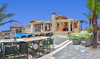 Elegant Huge Villa Large Pool, Ideal For Weddings