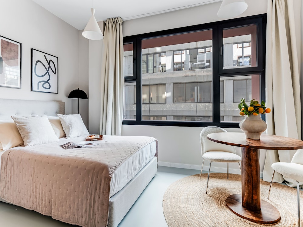 Sanders Port - Neat Studio Near Piraeus Port
