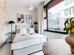 Sanders Port - Neat Studio Near Piraeus Port