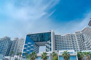 Five Palm Jumeirah 2 Bdr Full Sea View