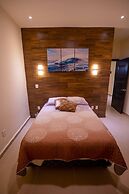 Luxury Apartment With Poll
