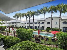 Palm Cove Get a Way