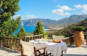 Villa Ilios - Delightful 2 Bedroom Stone House
