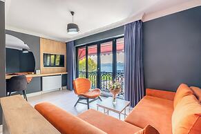216 Bosphorus