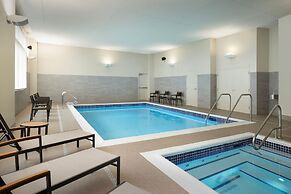 Courtyard By Marriott Nanaimo