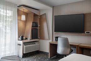 Courtyard By Marriott Nanaimo