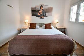 TOTTAM EXPERIENCE