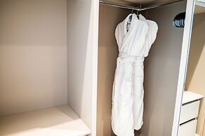 Lilium Apartment