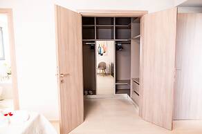 Lilium Apartment
