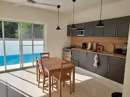 SUN AND SEA House