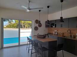 SUN AND SEA House