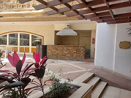 Azal Pyramids Hotel