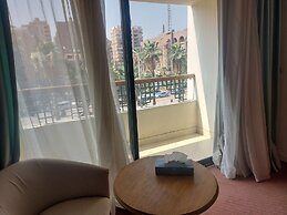 Azal Pyramids Hotel