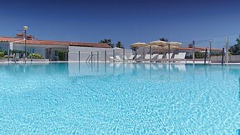Bungalows Adonis