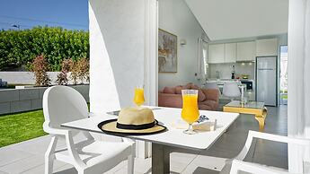 Bungalows Adonis