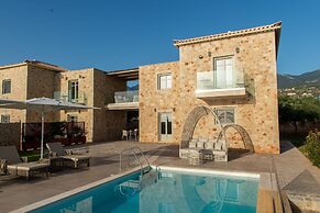 Villa I I With Private Pool
