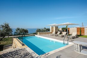 Villa Stoupa Exclusivity