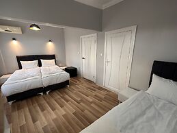 Asparagus Hotel Suits Old City