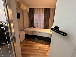 Asparagus Hotel Suits Old City