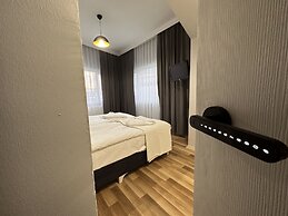 Asparagus Hotel Suits Old City