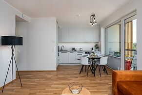 CITYGATE APARTMENT WITH SUN BALCONY