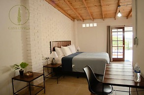 Casa Ciprés