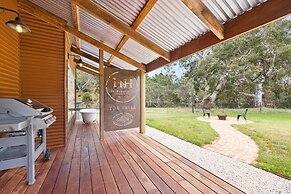Grandview Accommodation - Hideaway Huts