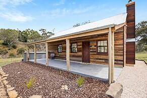 Grandview Accommodation - Hideaway Huts